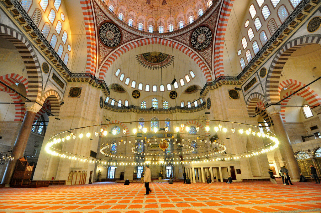 İstanbuldaki Tarihi Osmanlı Camileri